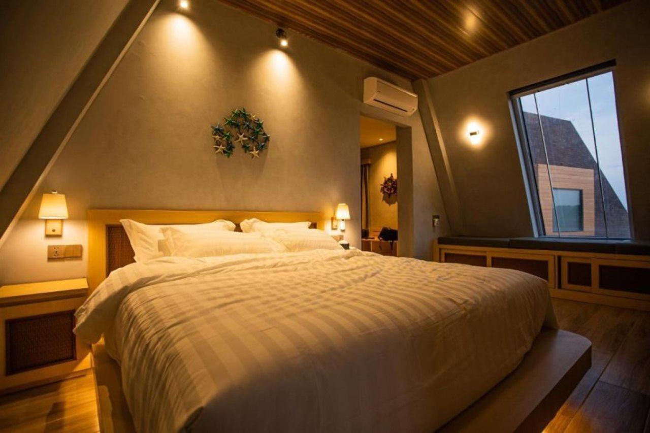  hotel one of a kind resort bintan teluk bakau 4 indonesia booked